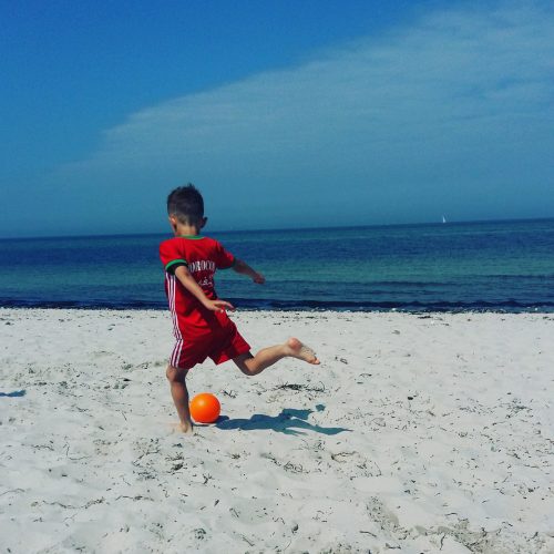 Sommeranfang, Sonne, Ferien! Und dazu: ein gutes&nbsp;Buch